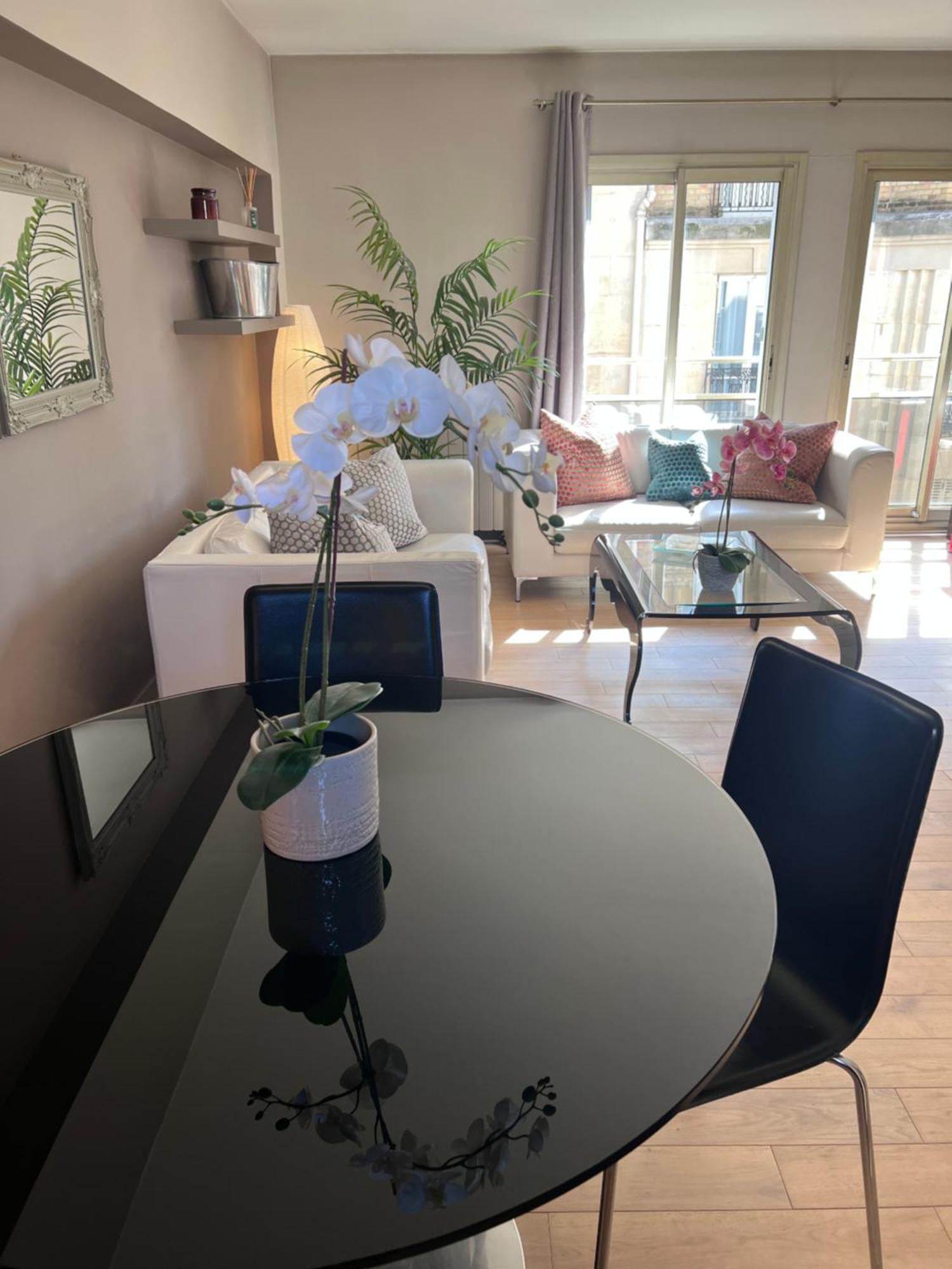 Your Parisian Hideaway - Entire Apartment Zewnętrze zdjęcie