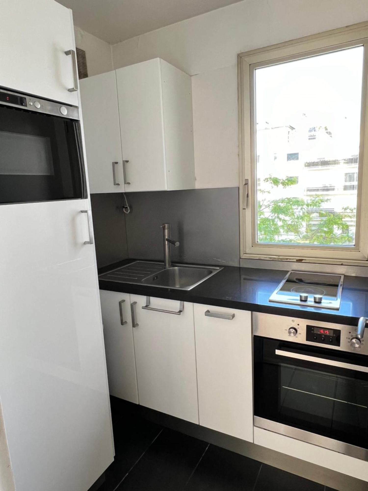 Your Parisian Hideaway - Entire Apartment Zewnętrze zdjęcie