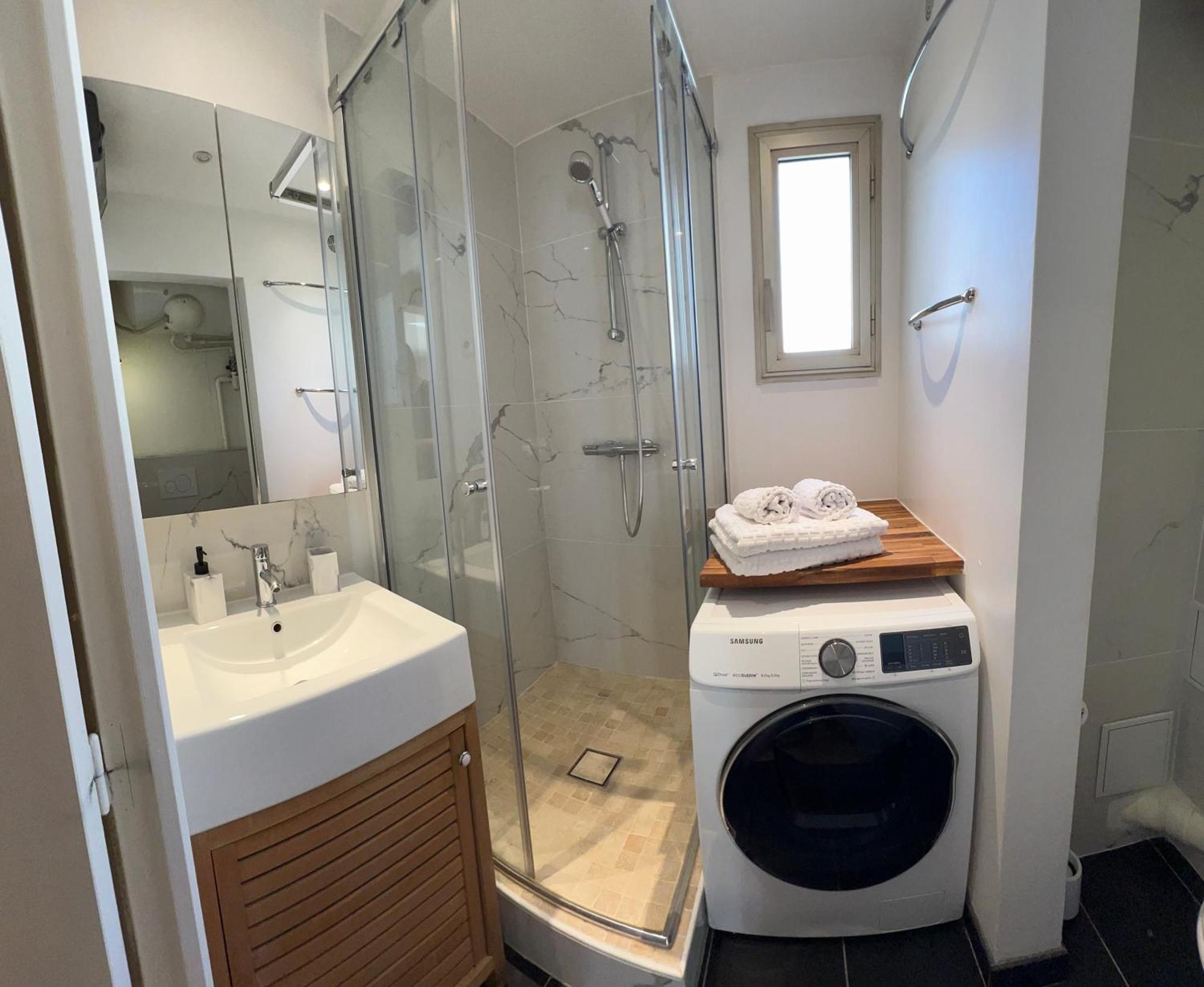 Your Parisian Hideaway - Entire Apartment Zewnętrze zdjęcie